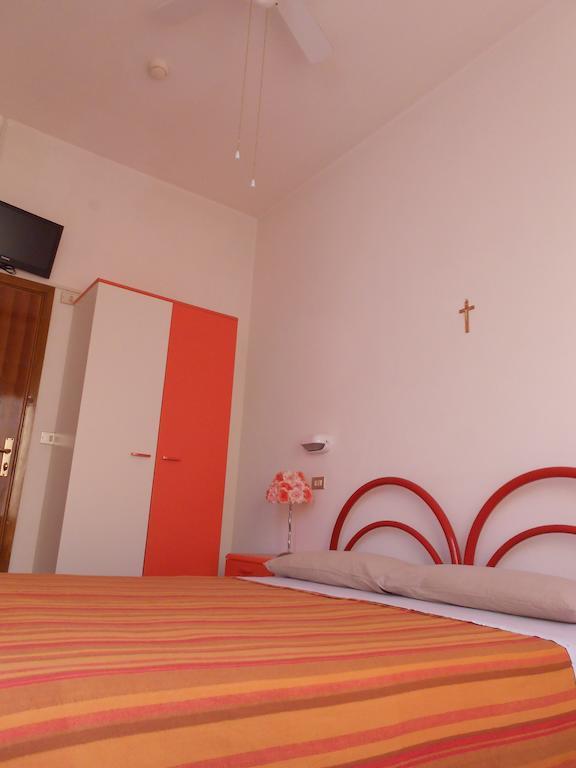 Hotel Villa Dei Platani Bellaria-Igea Marina Ruang foto