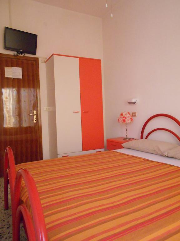 Hotel Villa Dei Platani Bellaria-Igea Marina Ruang foto
