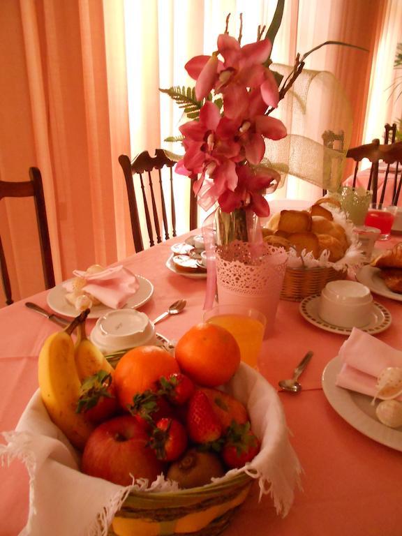 Hotel Villa Dei Platani Bellaria-Igea Marina Bagian luar foto
