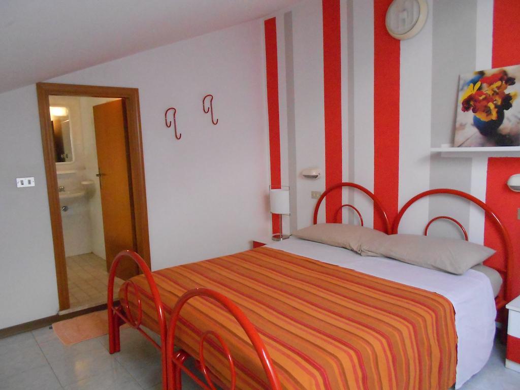 Hotel Villa Dei Platani Bellaria-Igea Marina Ruang foto