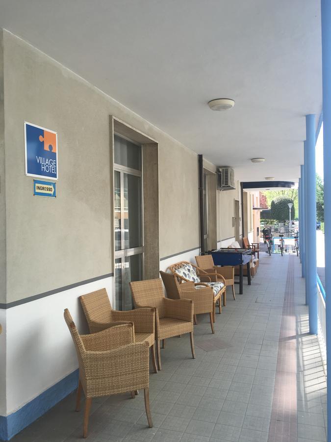 Hotel Villa Dei Platani Bellaria-Igea Marina Bagian luar foto